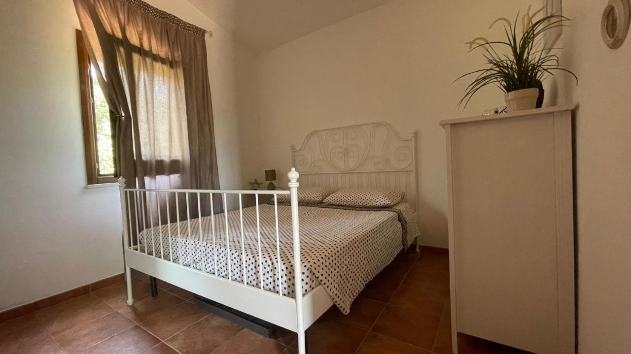 Casa Malo' Villa Ovile la Marinella Eksteriør bilde